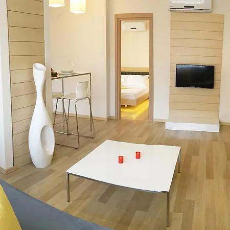 アパート Modern & Cozy Apartment In Antalya City / Wifi + Pool アンタルヤ
