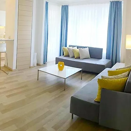 アパート Modern & Cozy Apartment In Antalya City / Wifi + Pool アンタルヤ