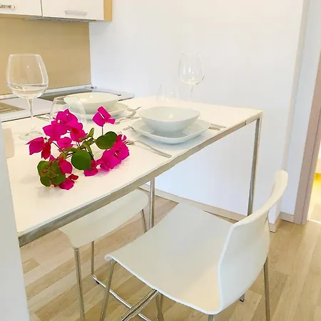 Modern & Cozy Apartment In Antalya City / Wifi + Pool *
