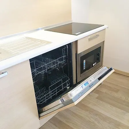 アパート Modern & Cozy Apartment In Antalya City / Wifi + Pool