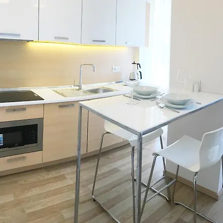 アパート Modern & Cozy Apartment In Antalya City / Wifi + Pool アンタルヤ