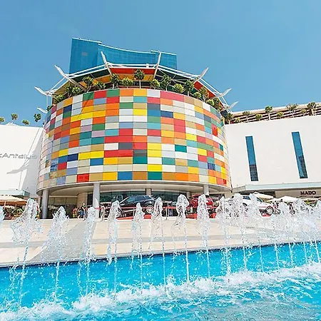 Modern & Cozy Apartment In Antalya City / Wifi + Pool アパート