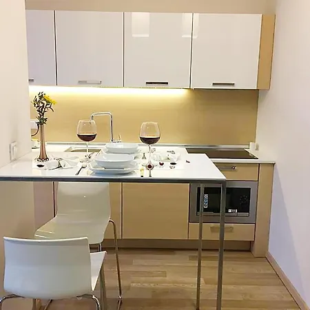 Modern & Cozy Apartment In Antalya City / Wifi + Pool * Antalya