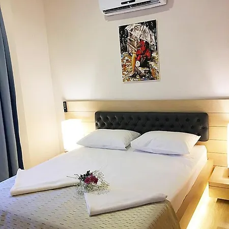 Modern & Cozy Apartment In Antalya City / Wifi + Pool Daire *